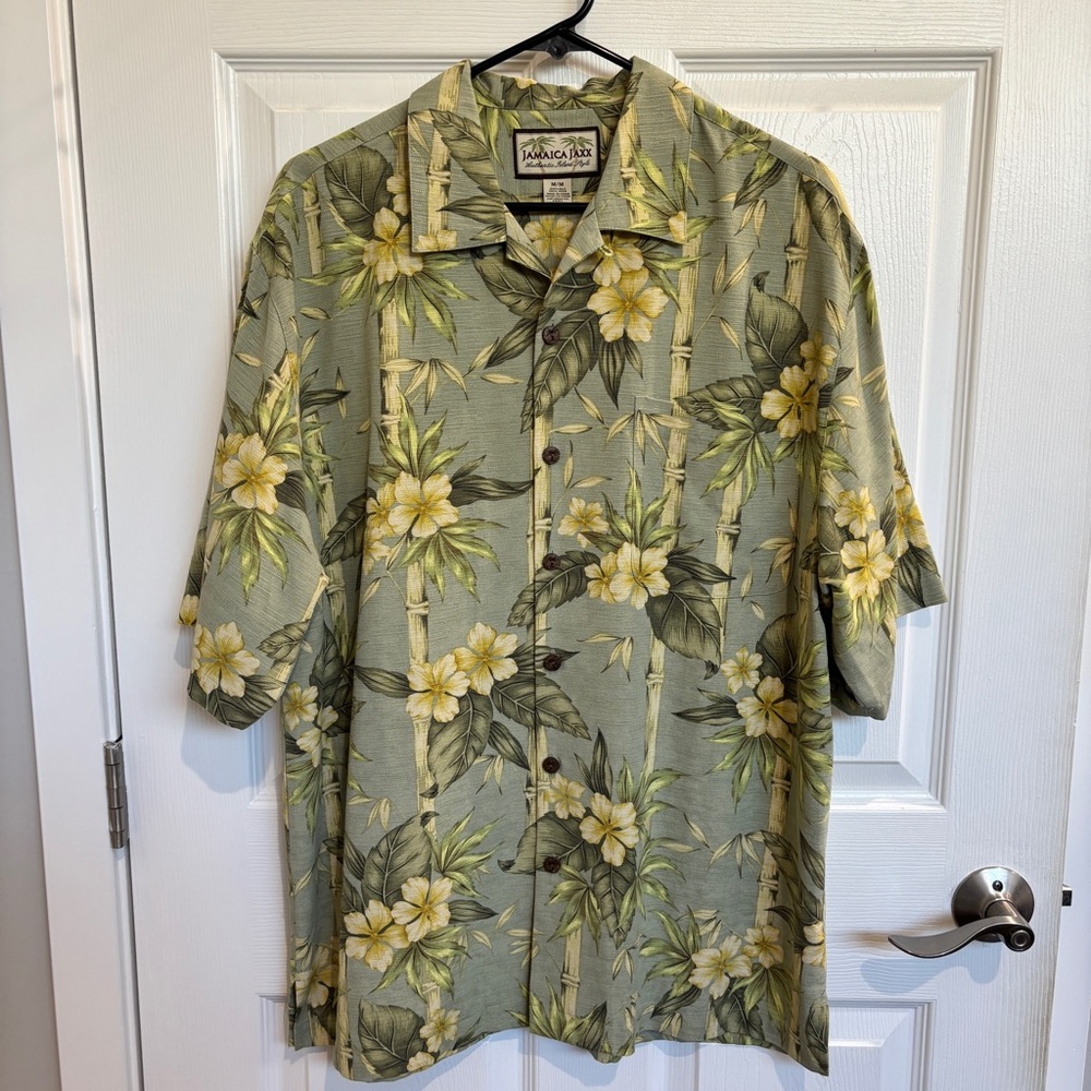 100% silk Hawaiian print shirt
